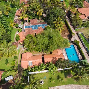 Shade Villa Negombo